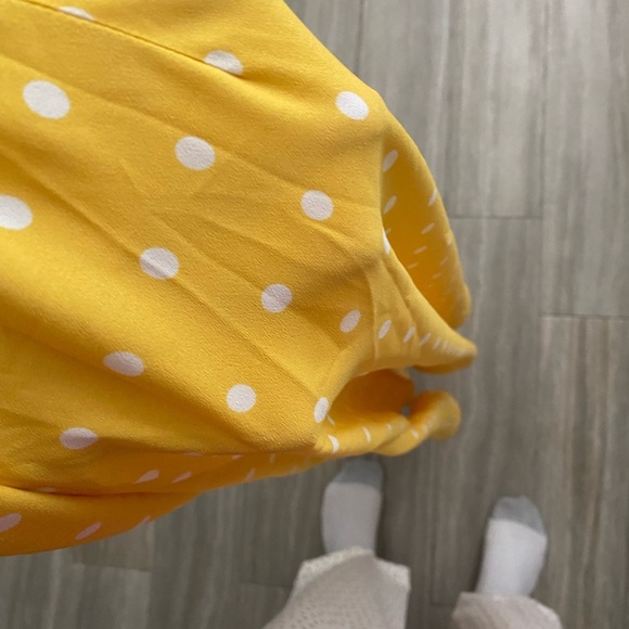 Loft Yellow White Polka Dots Side Slit Maxi Skirt Sz XS Petite w/ Elastic Waist - Picture 4 of 5